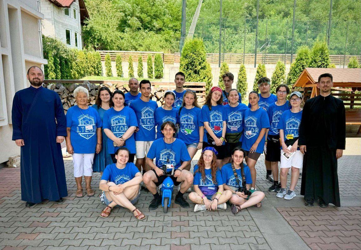 Binecuvântare arhierească pentru copii, în tabăra de vară a Protopopiatului Dej 303675