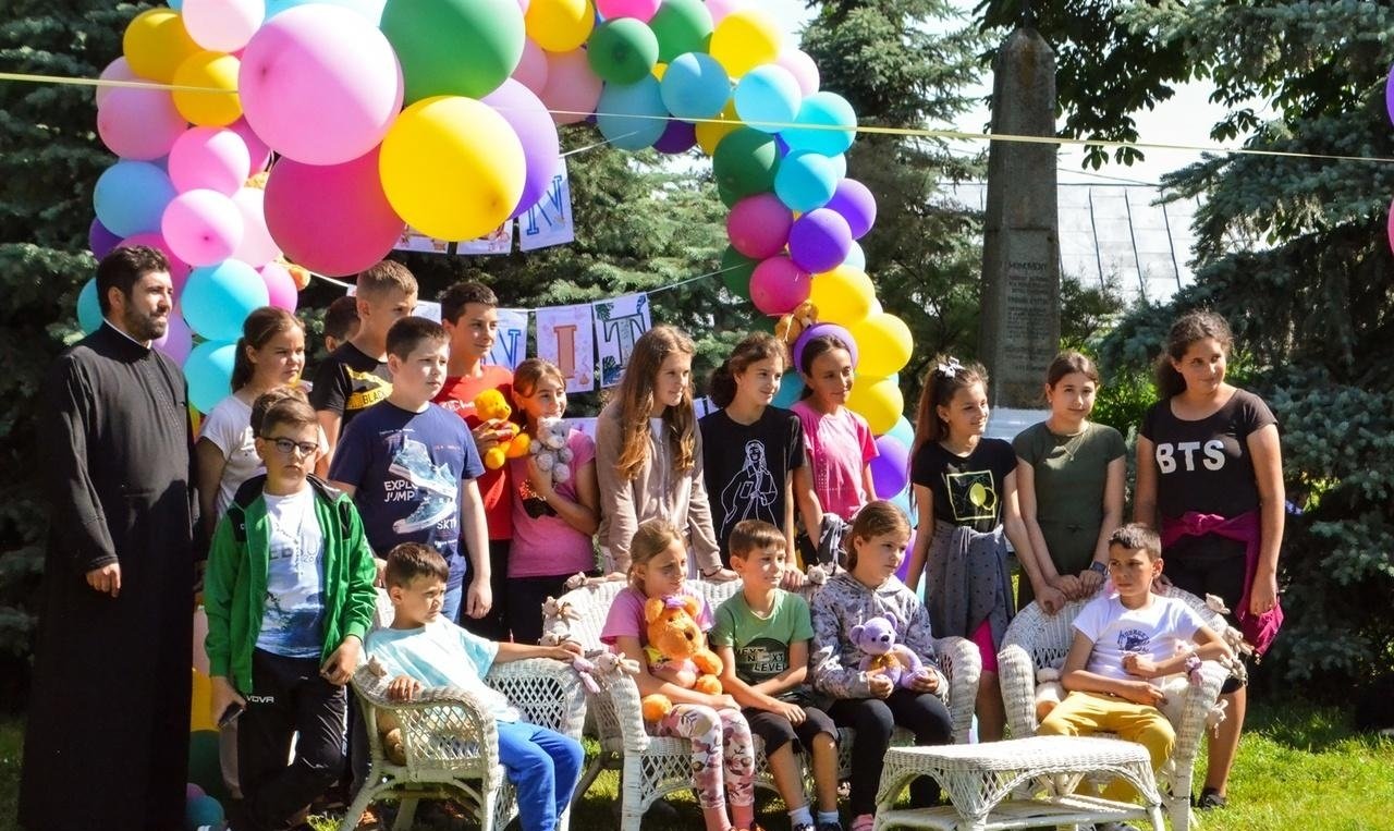 Pastorația partenerială cu tinerii din Episcopia Hușilor 303609