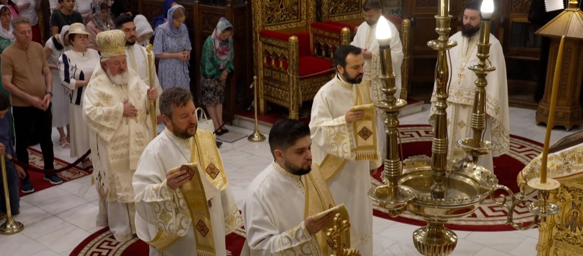 Duminica a 4‑a după Rusalii la Catedrala Patriarhală 303771