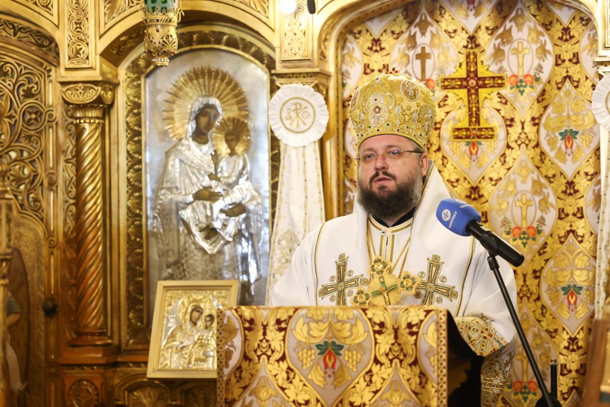 Popas duhovnicesc la mănăstirea prahoveană Sinaia 303777