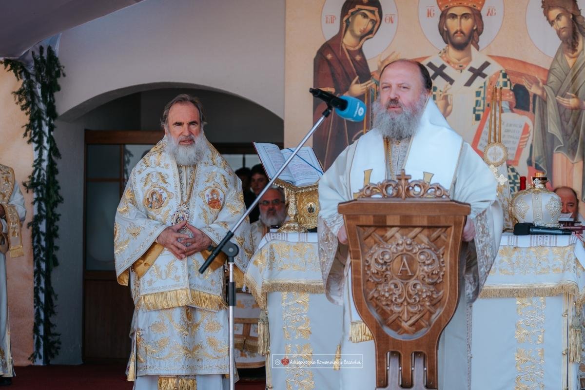 Binecuvântarea lucrărilor de reînnoire la Parohia Stănița 303760