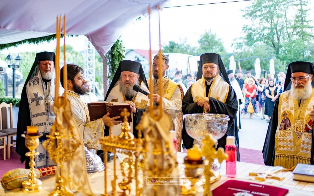 Binecuvântarea lucrărilor de reînnoire la Parohia Stănița 303761