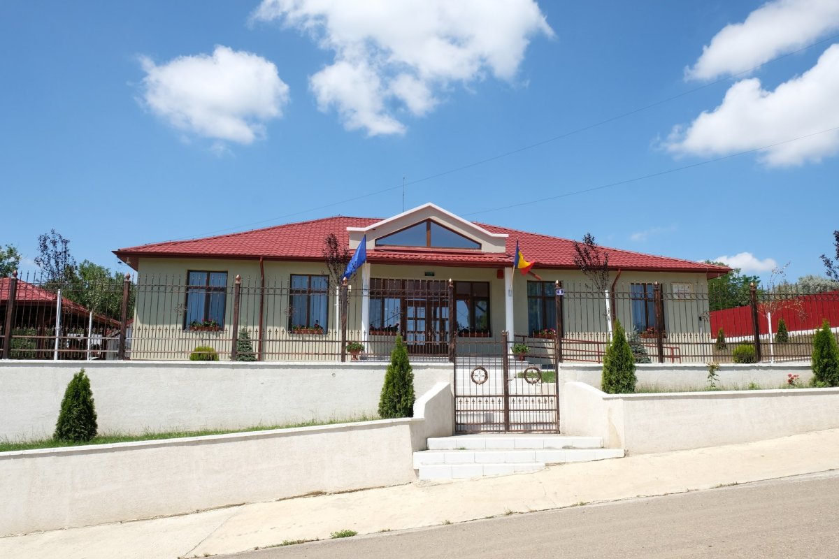 Căminul din Rășcani, un loc pentru „odihna bătrâneții” 303984