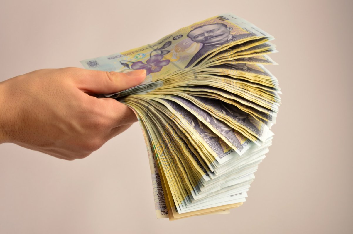 Finanțări pentru „Femeia Antreprenor” 303940