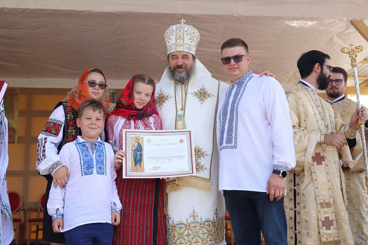 Sfințirea Paraclisului Schitului „Sfântul Mina” din Borlești 303964