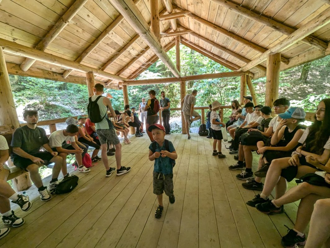 Tabără la Centrul „Sfânta Eugenia” de la Tărlungeni, judeţul Braşov 304099