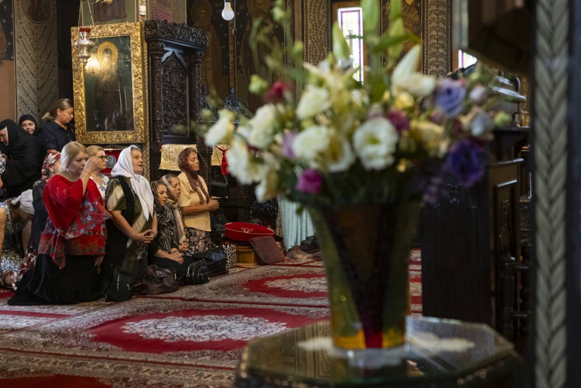 „Iisus merge tocmai acolo unde firea umană este scoasă din firescul ei” 304356