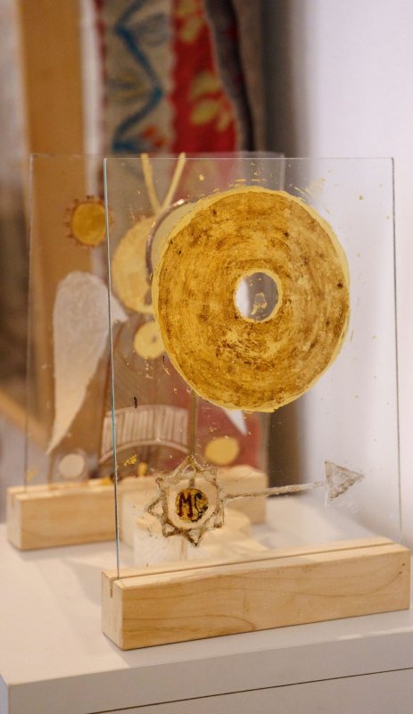 „Mă fascinează sticla deoarece este o materie vie”  303616