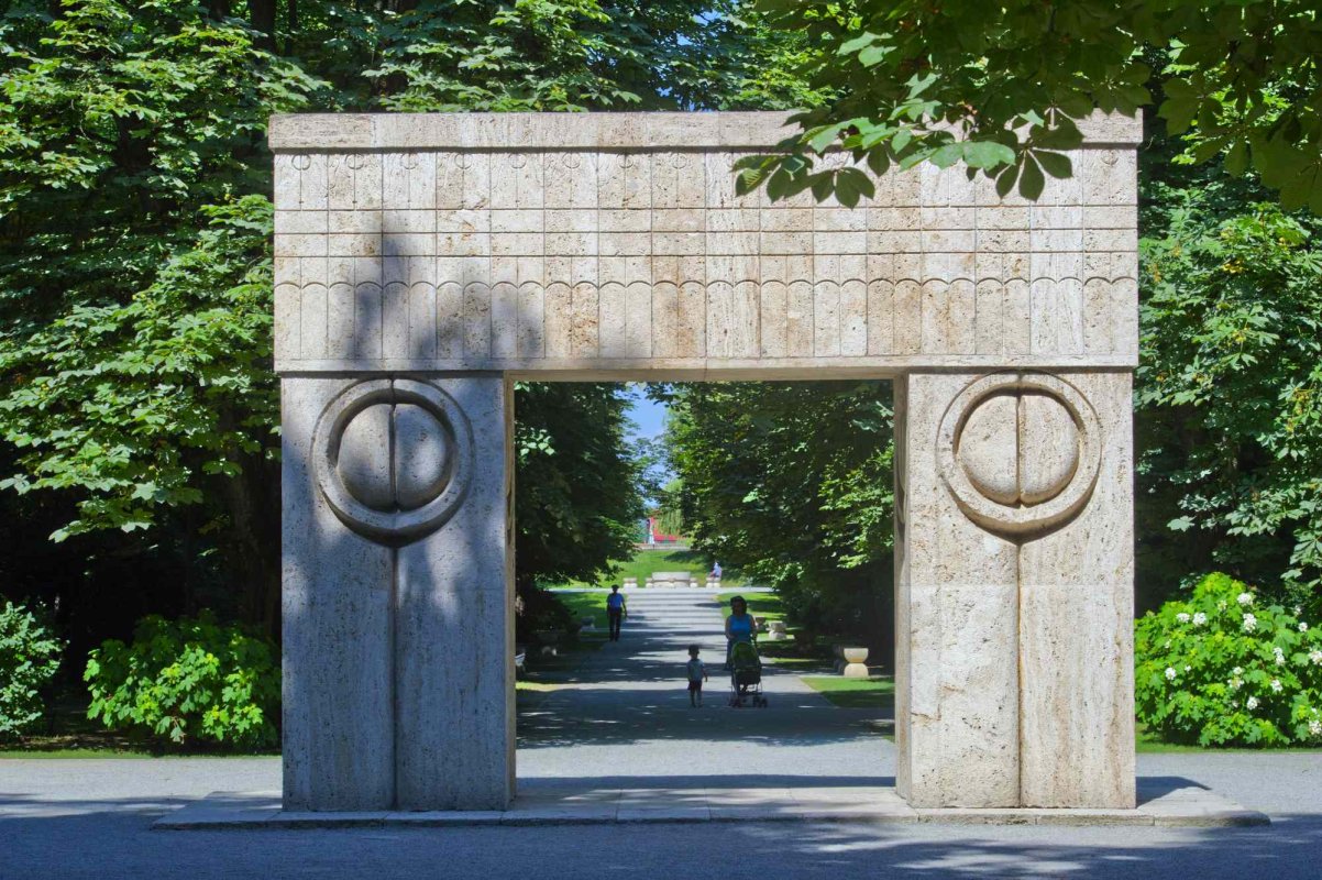 Ansamblul Brâncuși de la Târgu Jiu pe Lista patrimoniului mondial 304484