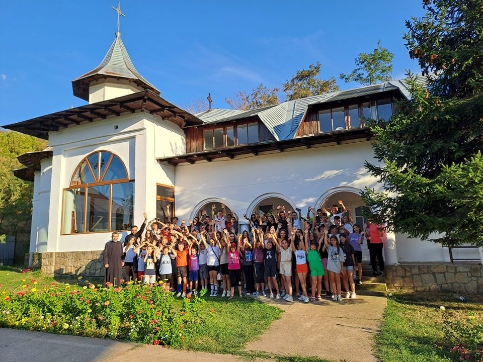 Activități estivale pentru copii în Arhiepiscopia Dunării de Jos 304610