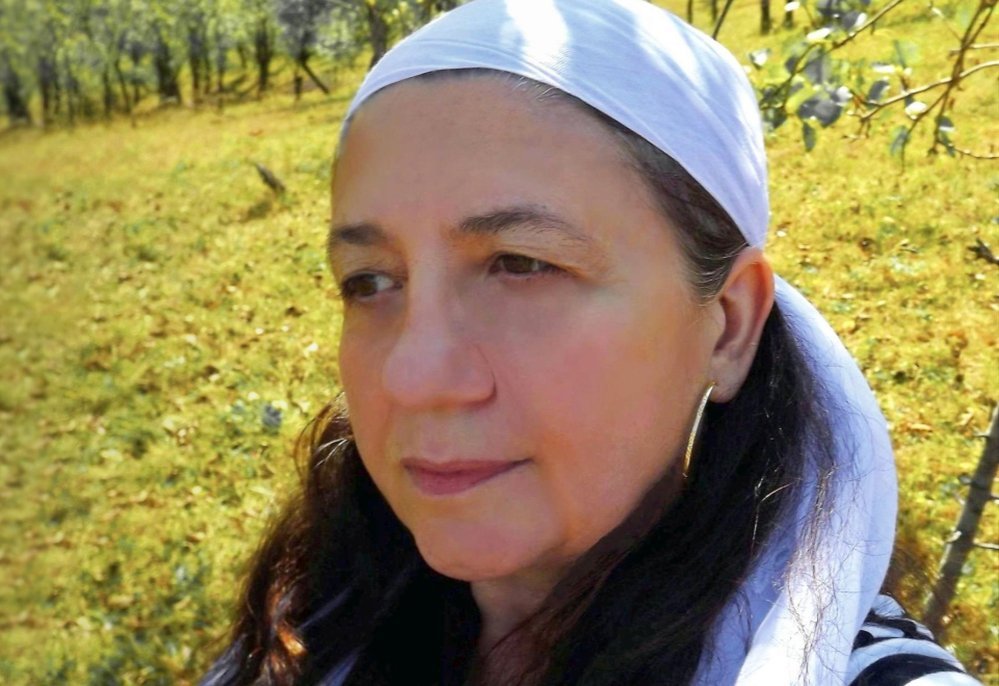 POEZIE: Mariana Borloveanu 304578