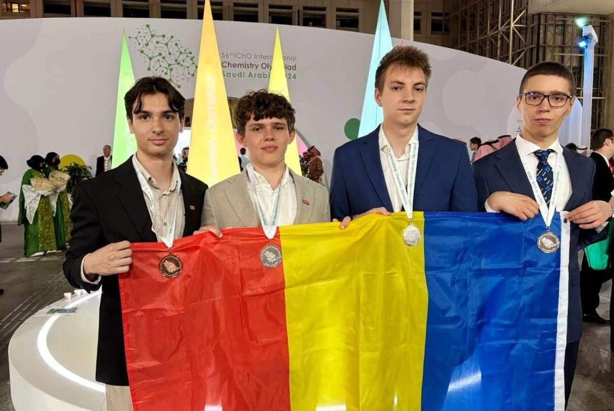 Medalii la olimpiadele internaționale de chimie și lingvistică 304746