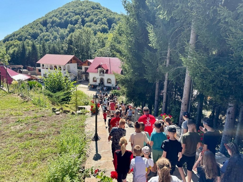 Tabăra de vară de la Mănăstirea Chiuzbaia, Maramureş 304804