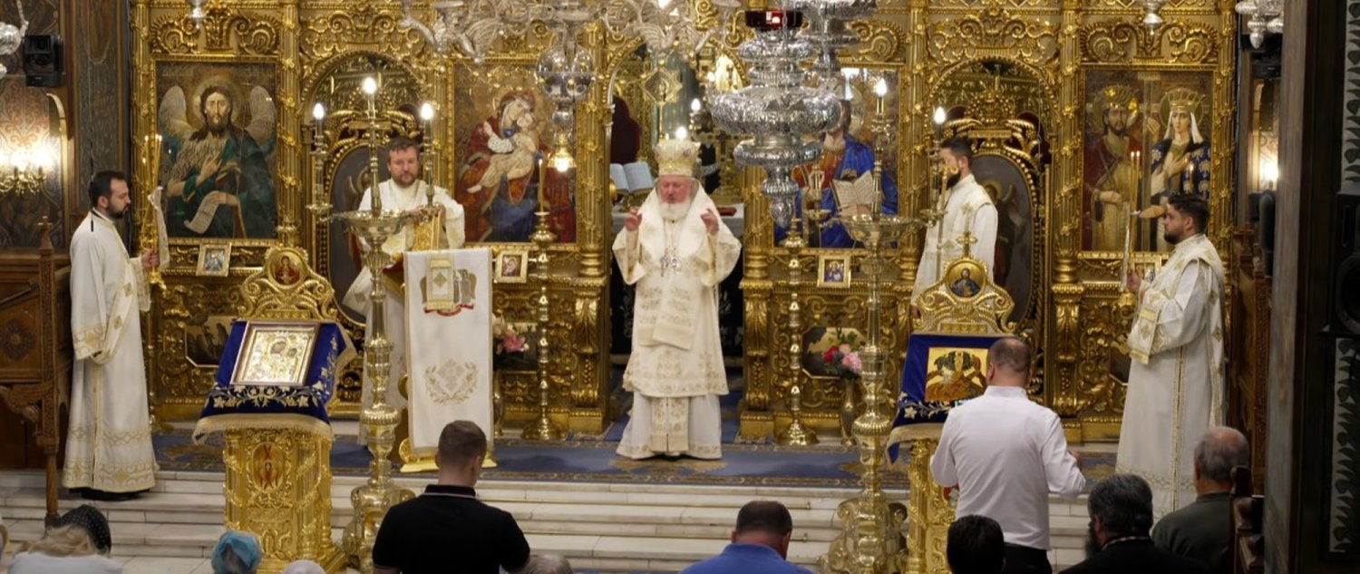 Cinstirea minunii de pe Tabor la Catedrala Patriarhală din București 305035