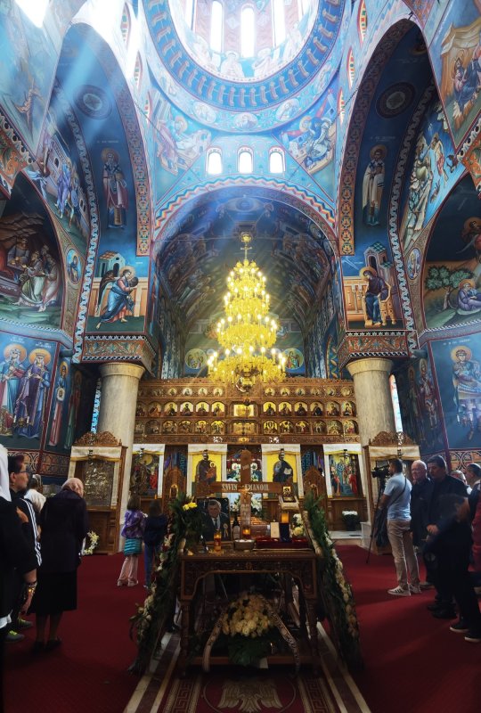 Prăznuire luminoasă la Mănăstirea Caraiman 305041