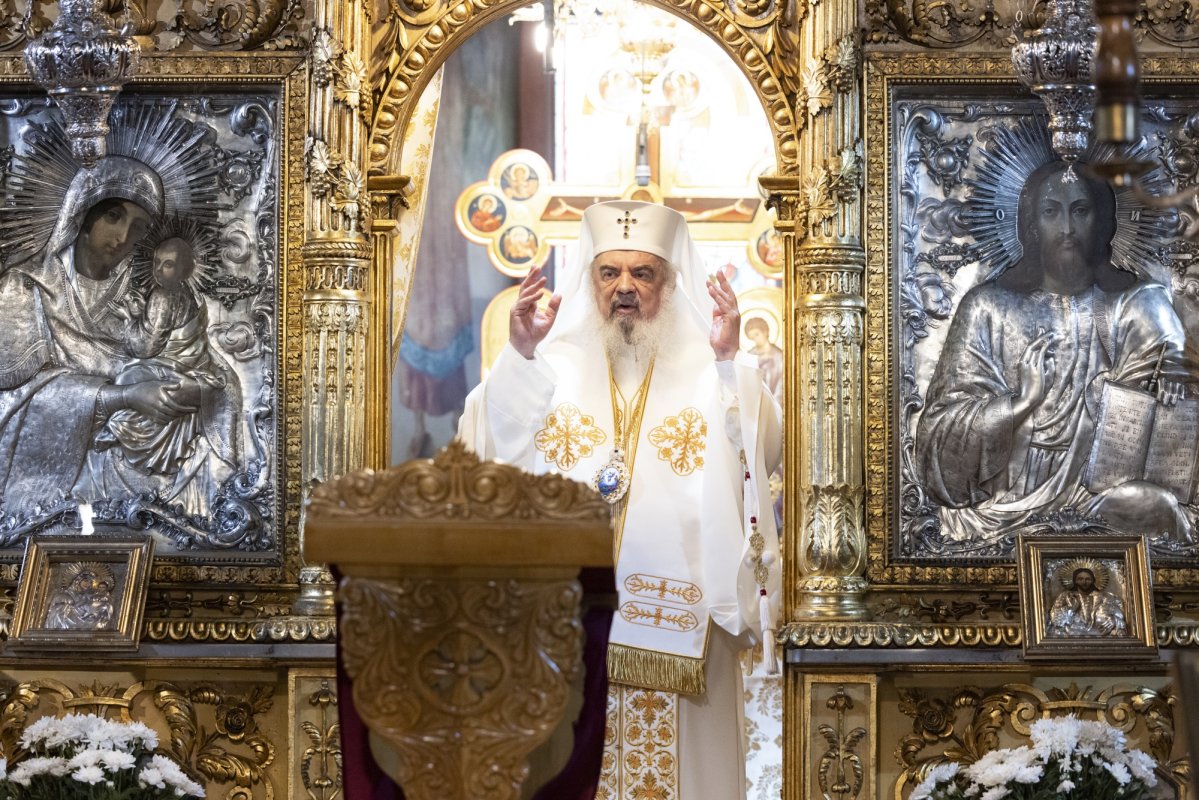 Sărbătorirea hramului istoric al Mănăstirii Cernica 305098