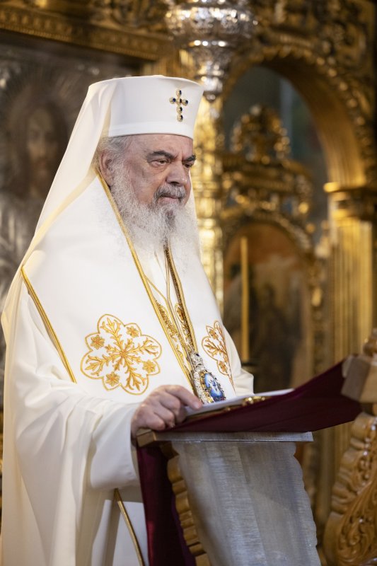 Sărbătorirea hramului istoric al Mănăstirii Cernica 305102