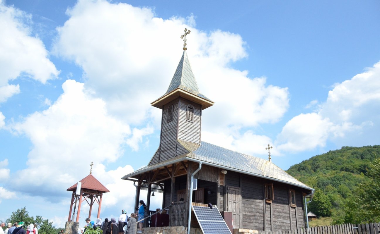 Sfântul Cuvios Ioan Iacob cinstit la Schitul Vața de Sus 305024