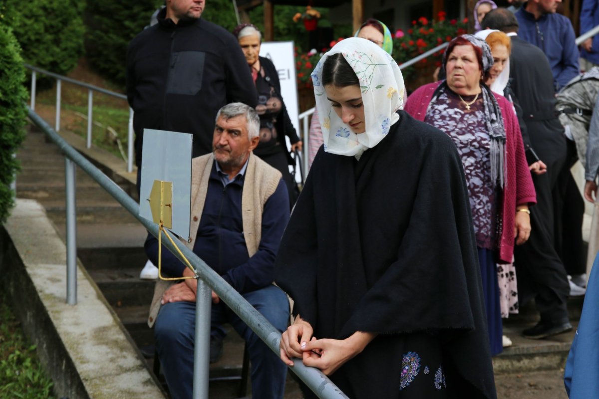 Marea sărbătoare a Mănăstirii Sihla 305258