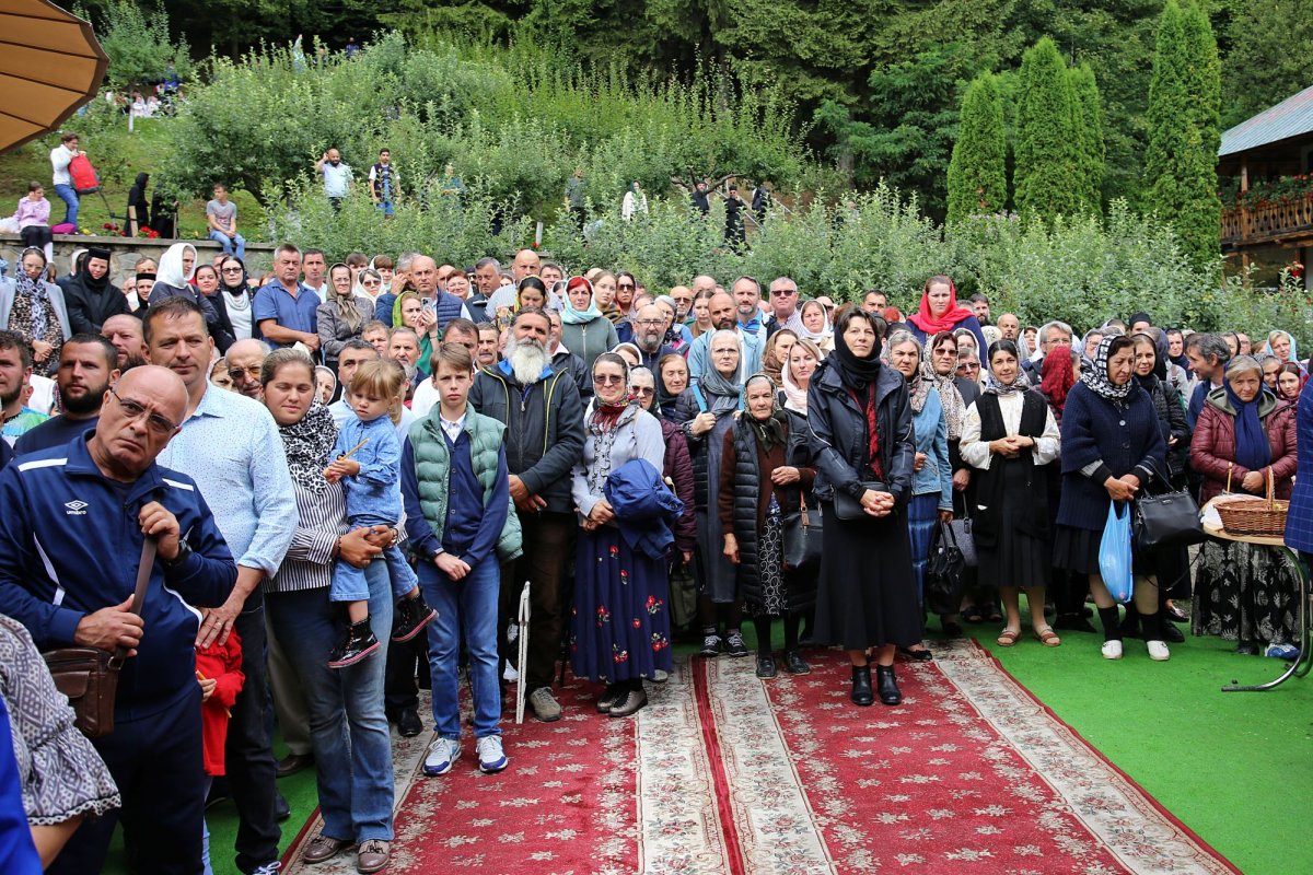 Marea sărbătoare a Mănăstirii Sihla 305265
