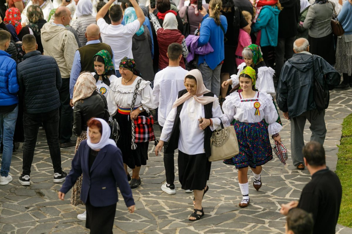 Sobor de ierarhi la hramul Mănăstirii Sihăstria 305277