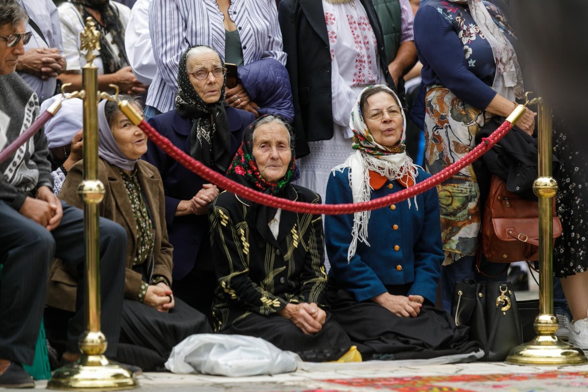 Sobor de ierarhi la hramul Mănăstirii Sihăstria 305306