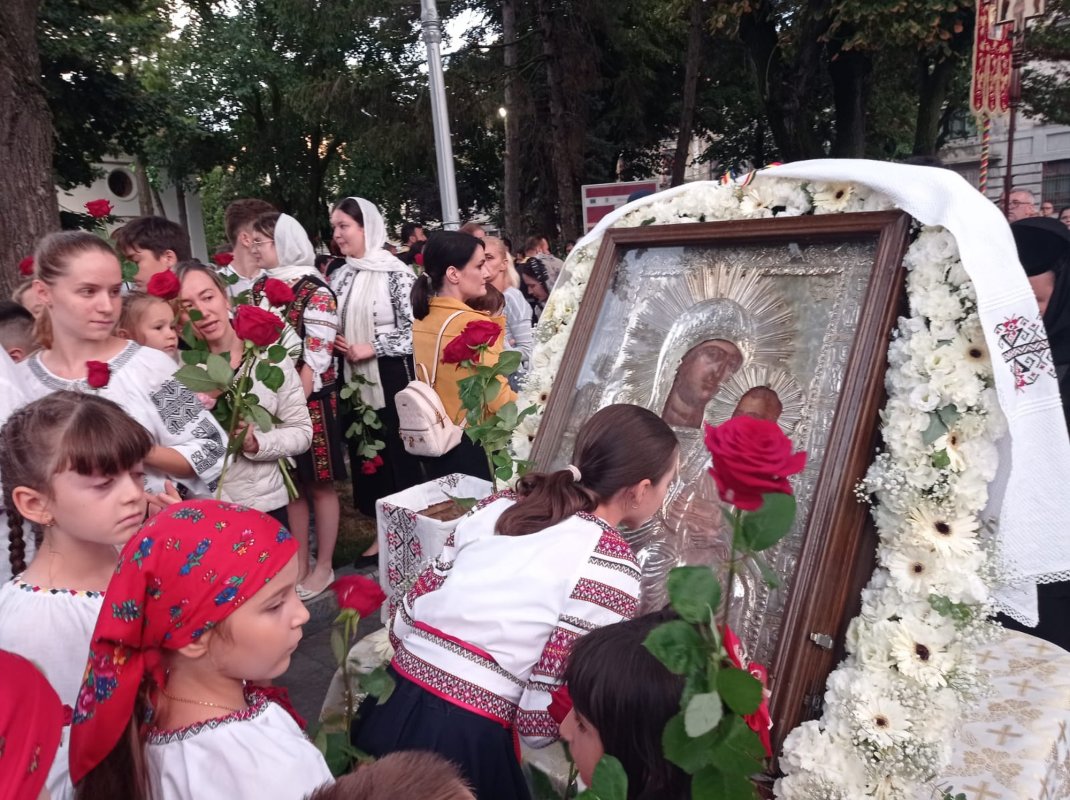 Binefacerea Maicii Domnului pentru credincioșii brăileni 305459