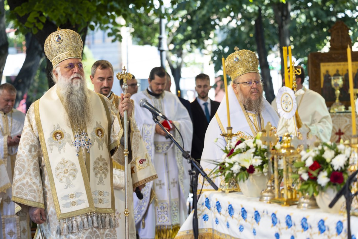 Arhiepiscopia Târgoviștei și-a cinstit ocrotitorul spiritual 305581
