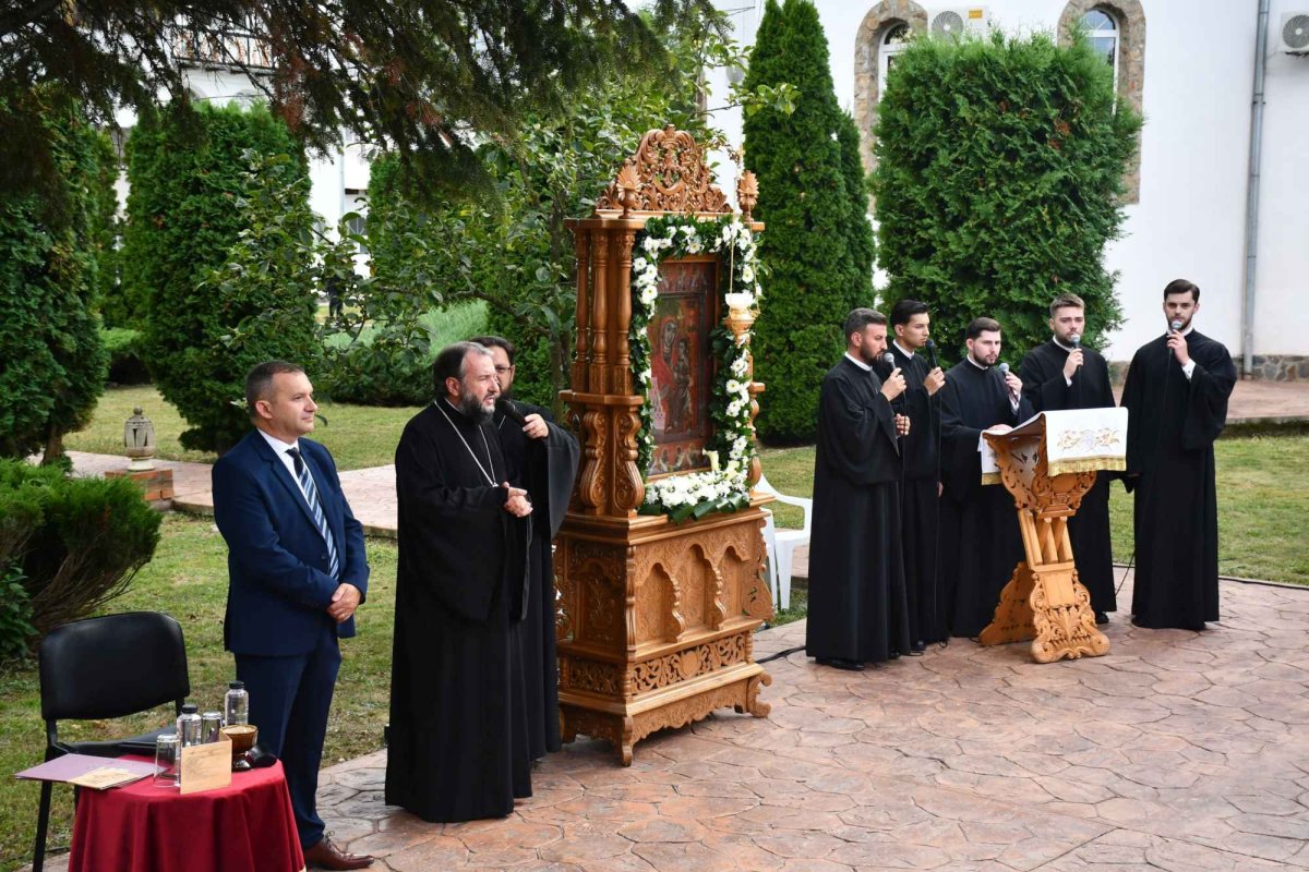 Viața și sănătatea, teme de dialog la Mănăstirea Teiuș din Caransebeș 305635