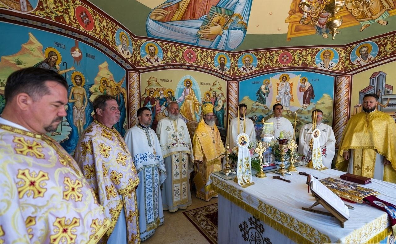 Slujire arhierească în Parohia Ferești, Vaslui 305791