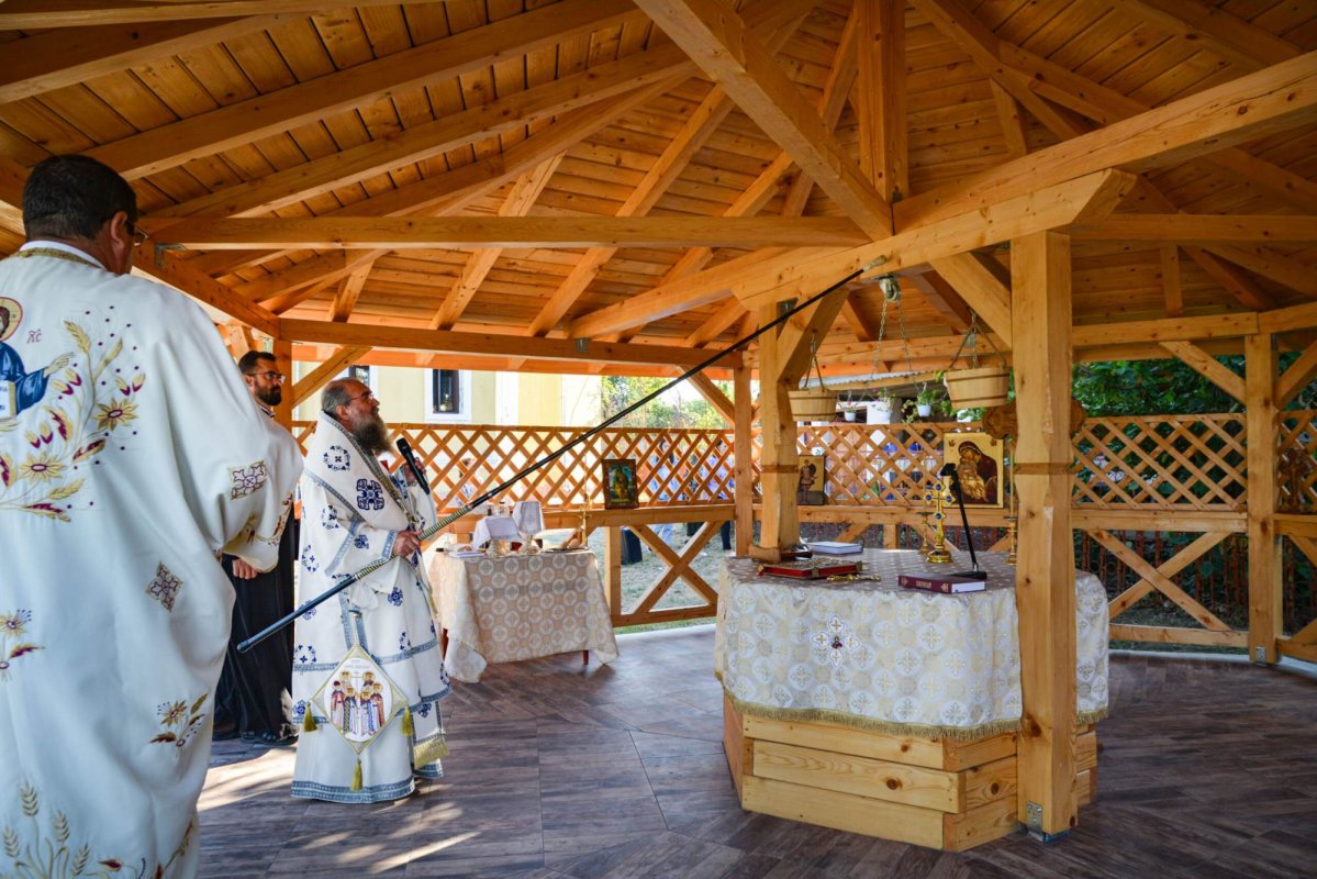 Un nou Altar de vară la o parohie din județul Olt 305829