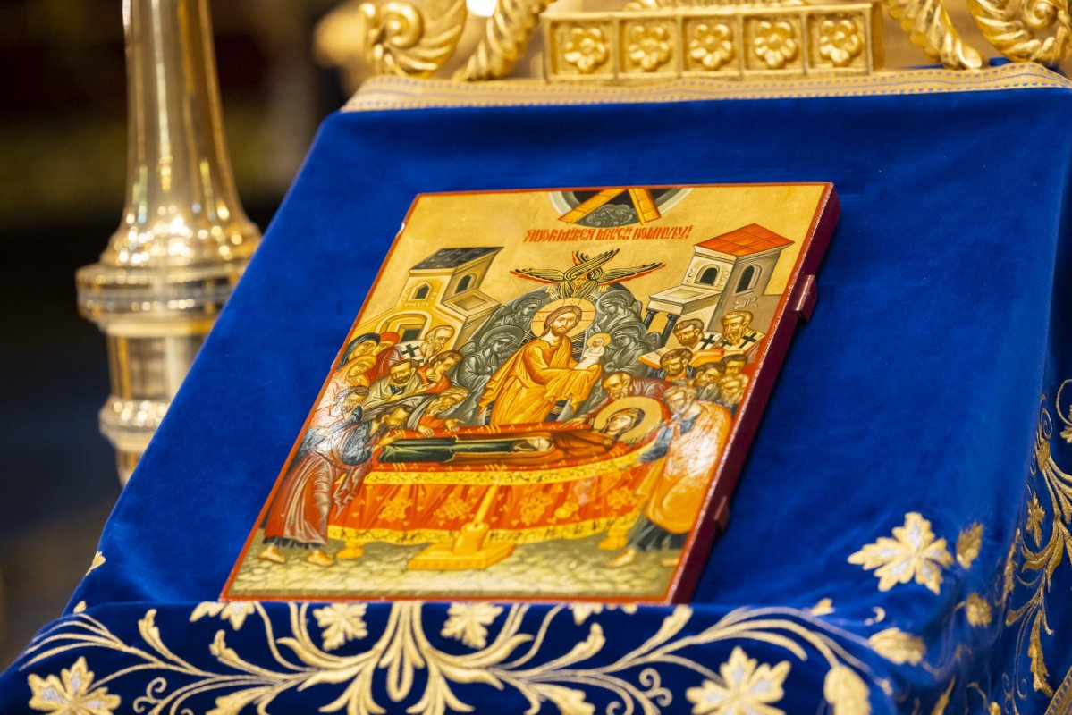 Prohodul Maicii Domnului la Catedrala Patriarhală 305898