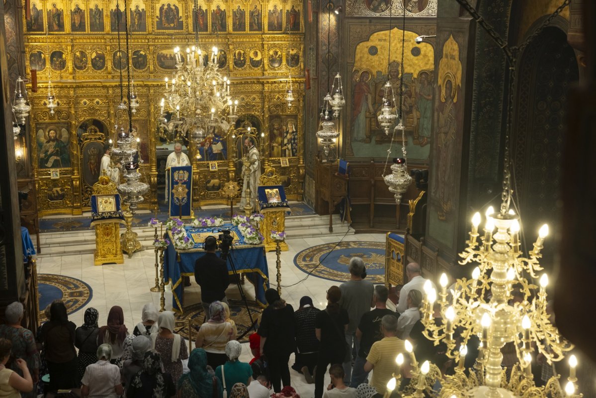 Prohodul Maicii Domnului la Catedrala Patriarhală 305925