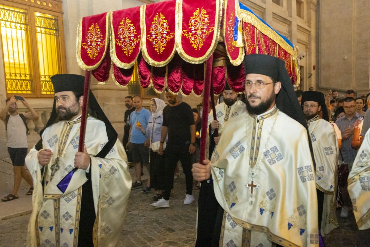 Prohodul Maicii Domnului la Catedrala Patriarhală 305941