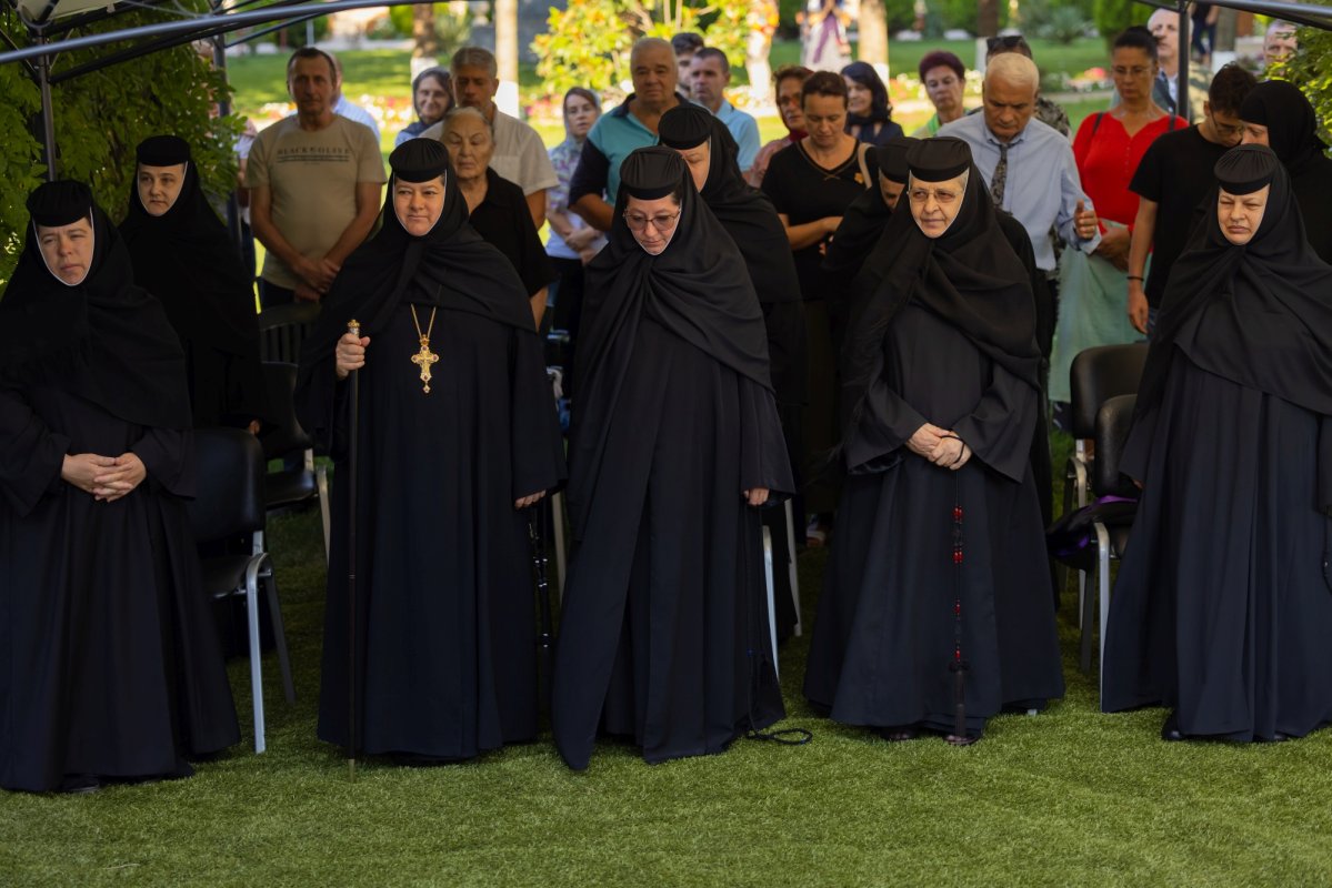 Zi de hram la Mănăstirea Ghighiu de lângă Ploiești 306008