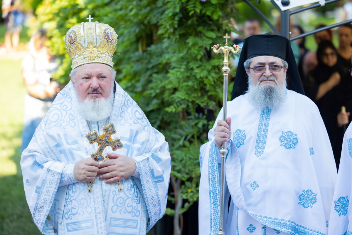 Zi de hram la Mănăstirea Ghighiu de lângă Ploiești 306009