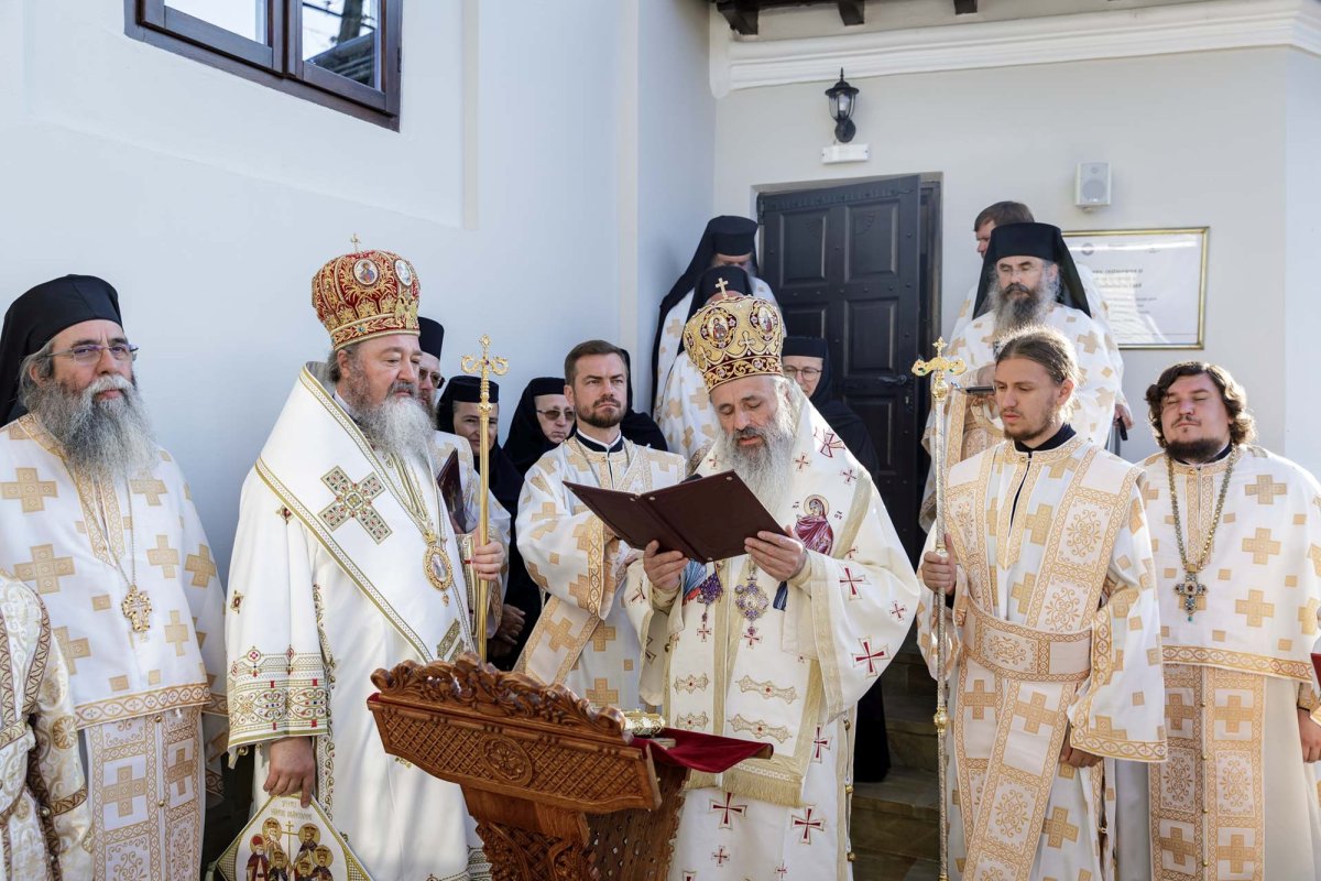 Zile de sărbătoare la Mănăstirea Văratec 306216