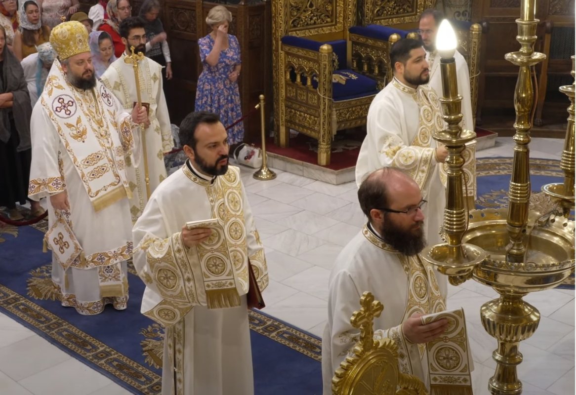 Duminica a 8‑a după Rusalii la Catedrala Patriarhală 306206