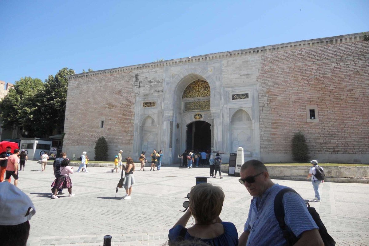 „O, Doamne! O, Doamne! Pana-mi tremură când vă scriu...” 305481