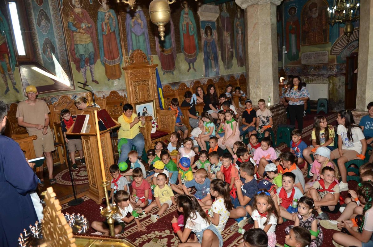 Școala de vară „Copilărie sub Acoperământul Maicii Domnului” 306265