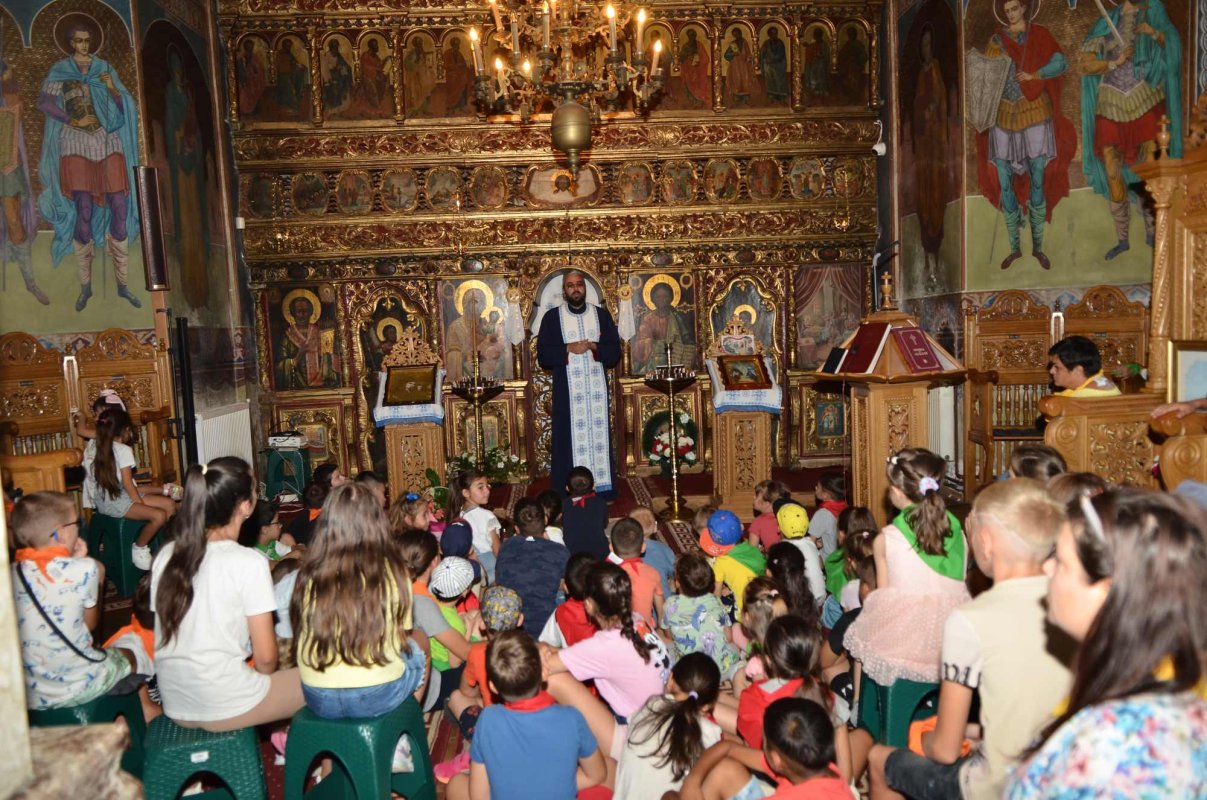 Școala de vară „Copilărie sub Acoperământul Maicii Domnului” 306267