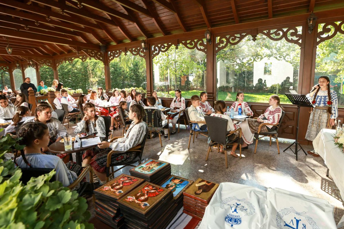 Concursul catehetic eparhial „Maica Domnului - vindecătoarea cerească” 306379