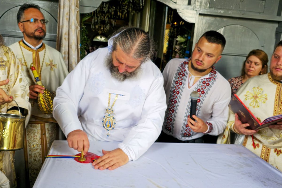 Sfințire de biserică în județul Iași 306504