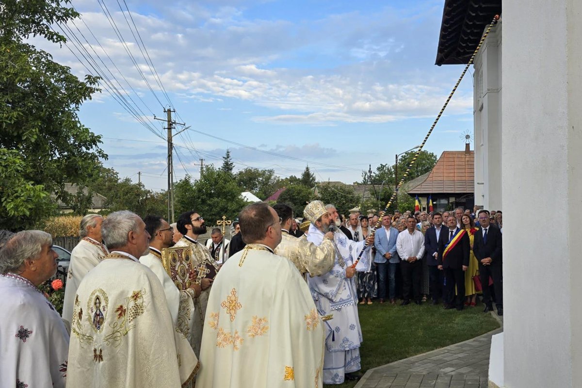 Sfințire de biserică în județul Iași 306506