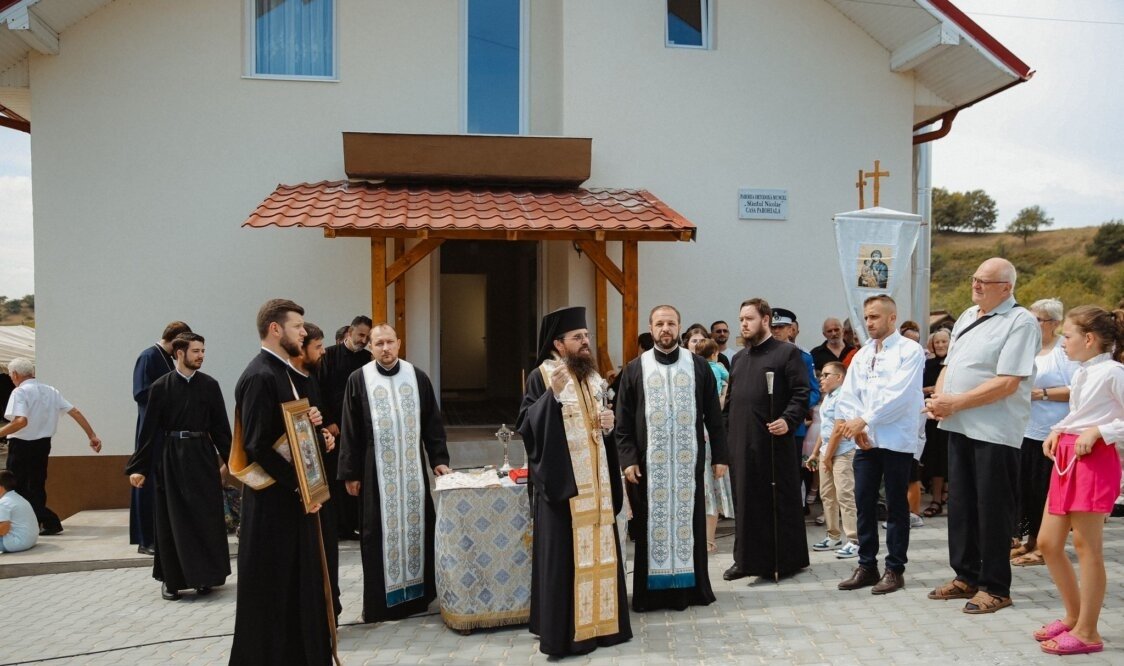 Binecuvântare arhierească în Parohia Muncel, Protopopiatul Dej 306573