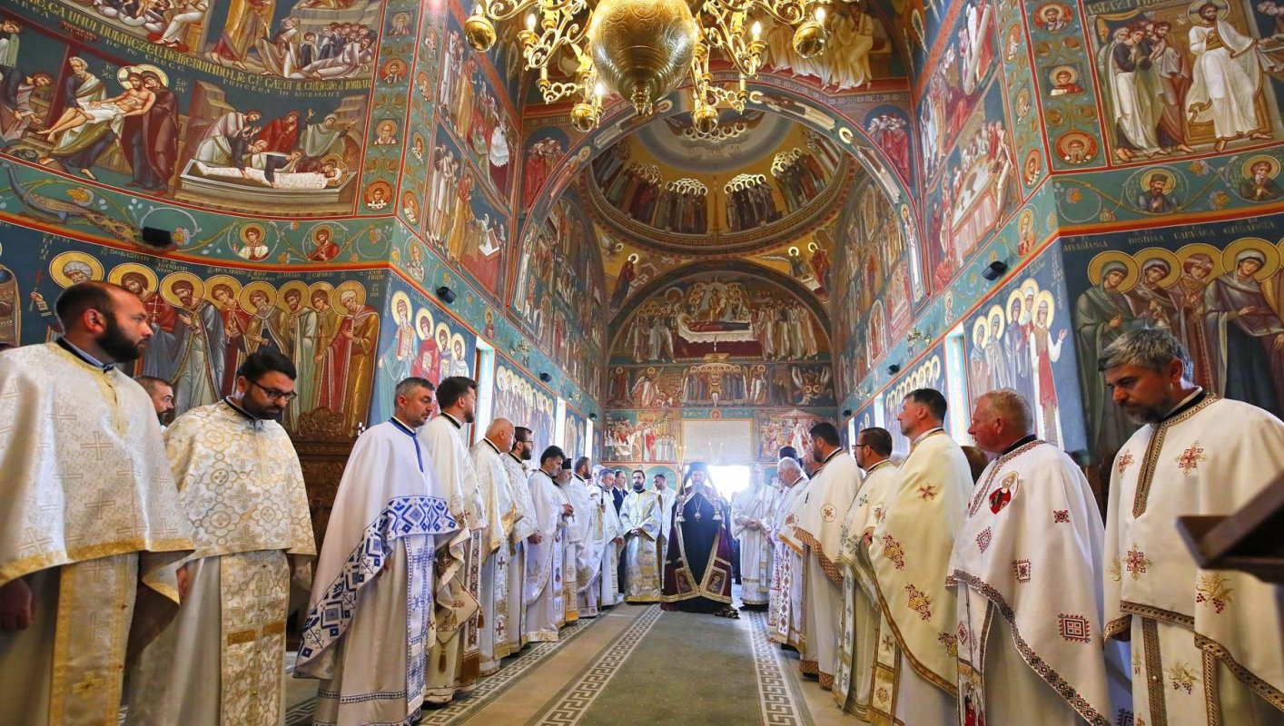 Hramul istoric al Mănăstirii „Mihai Vodă” de la Turda 306577