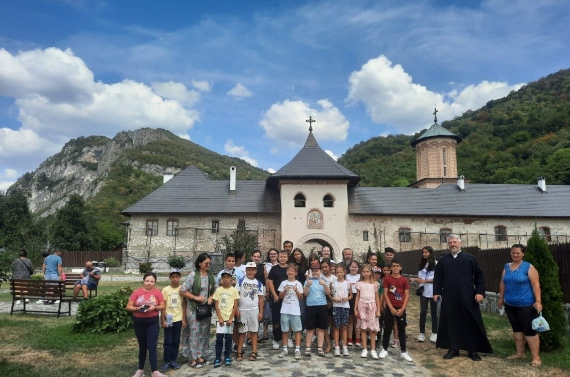 „Prietenie pe roţi” în județul Vâlcea 306652