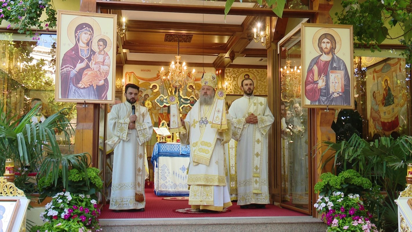 Hirotonie de preot la Paraclisul Catedralei Naționale 306778