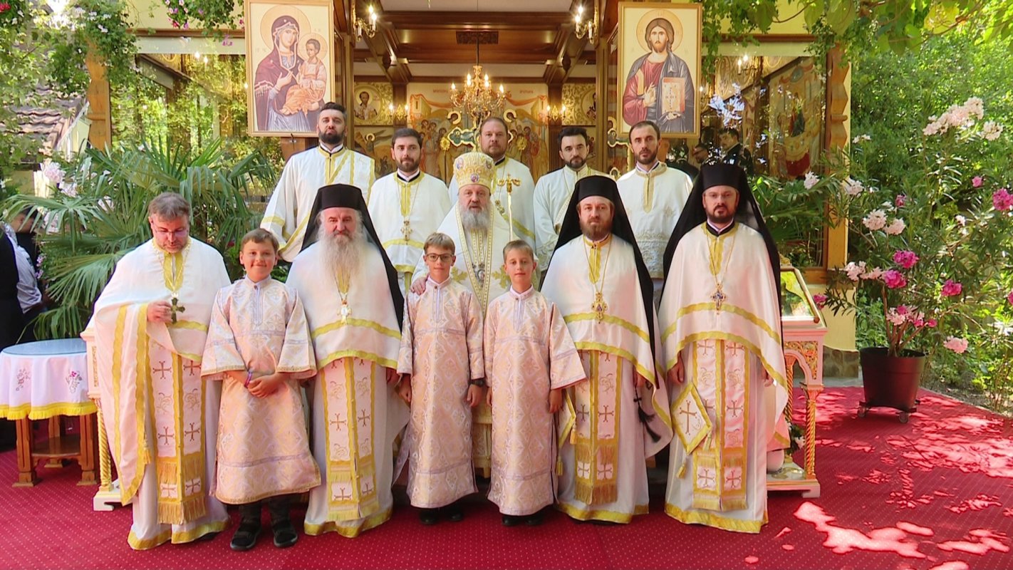 Hirotonie de preot la Paraclisul Catedralei Naționale 306782