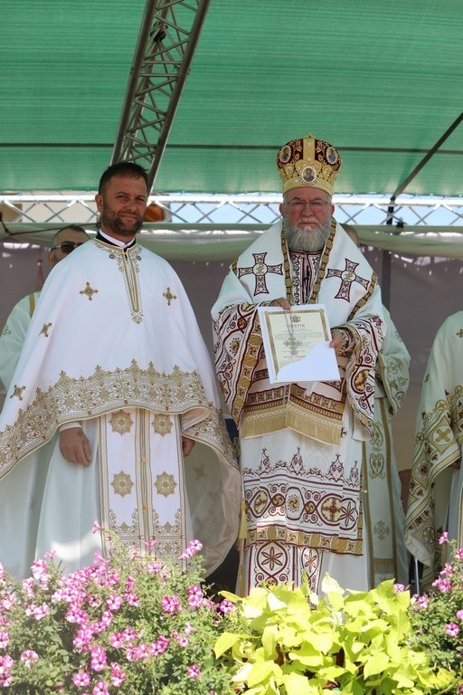 Târnosirea bisericii din Bârsăul de Jos, județul Satu Mare 306802